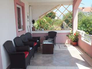 Апартаменты Apartments Trsteno Будва Апартаменты с 2 спальнями, террасой и видом на море-2