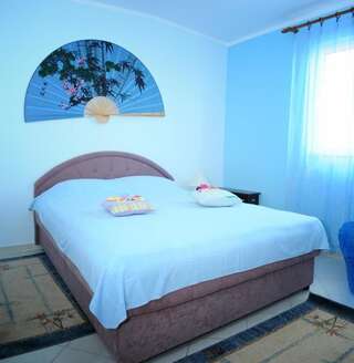 Апартаменты Apartments Trsteno Будва Апартаменты с 2 спальнями, террасой и видом на море-11