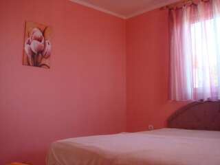 Апартаменты Apartments Trsteno Будва Апартаменты с 2 спальнями, террасой и видом на море-15